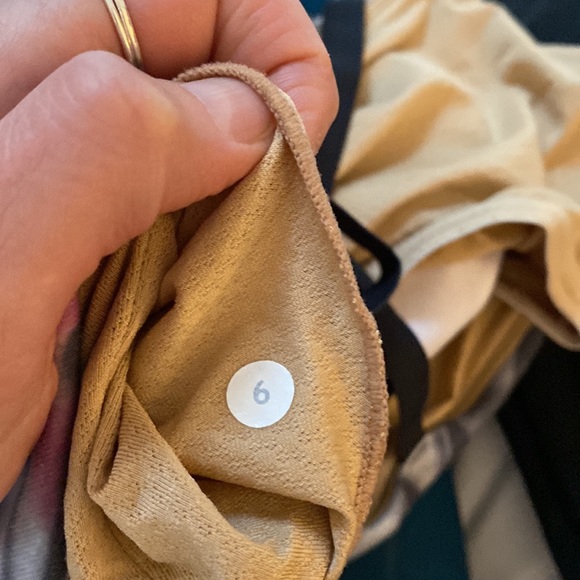 Lululemon Get Focused tank in Unicorn Tears print - Picture 3 of 3